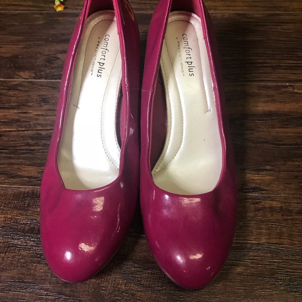 Pink Heels - Picture 3 of 4